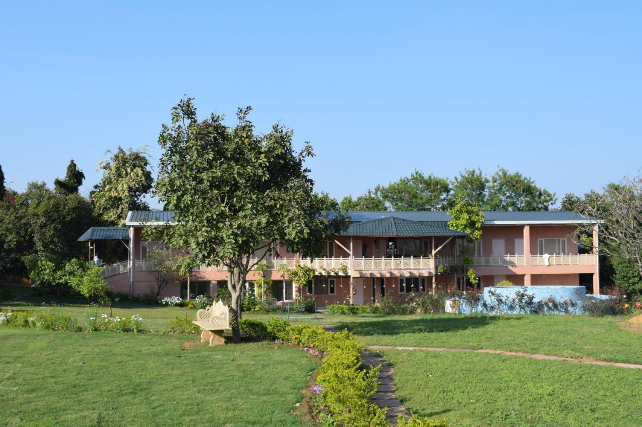 Vila Aravali Hill View Estate Gurgáon Exteriér fotografie